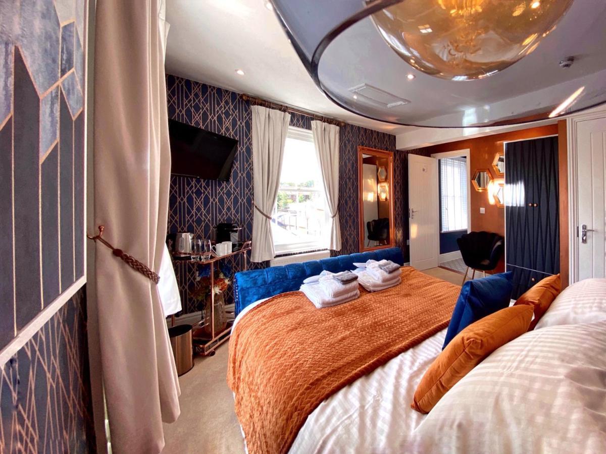 Hambrook House Canterbury - New Luxury Guest House With Espa Spa Complex ภายนอก รูปภาพ