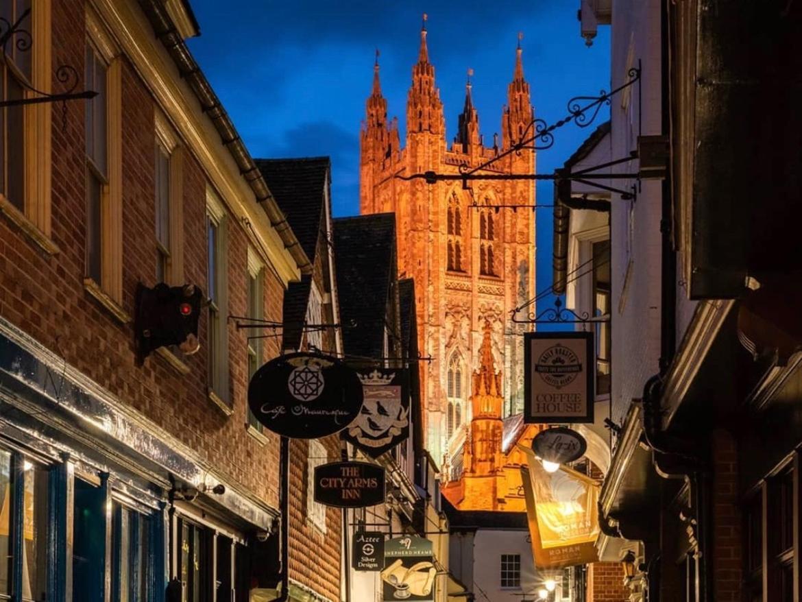 Hambrook House Canterbury - New Luxury Guest House With Espa Spa Complex ภายนอก รูปภาพ